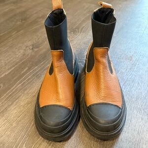 INTENTIONALLY BLANK Court Lug Sole Platform Boot Tan and Black Size 37